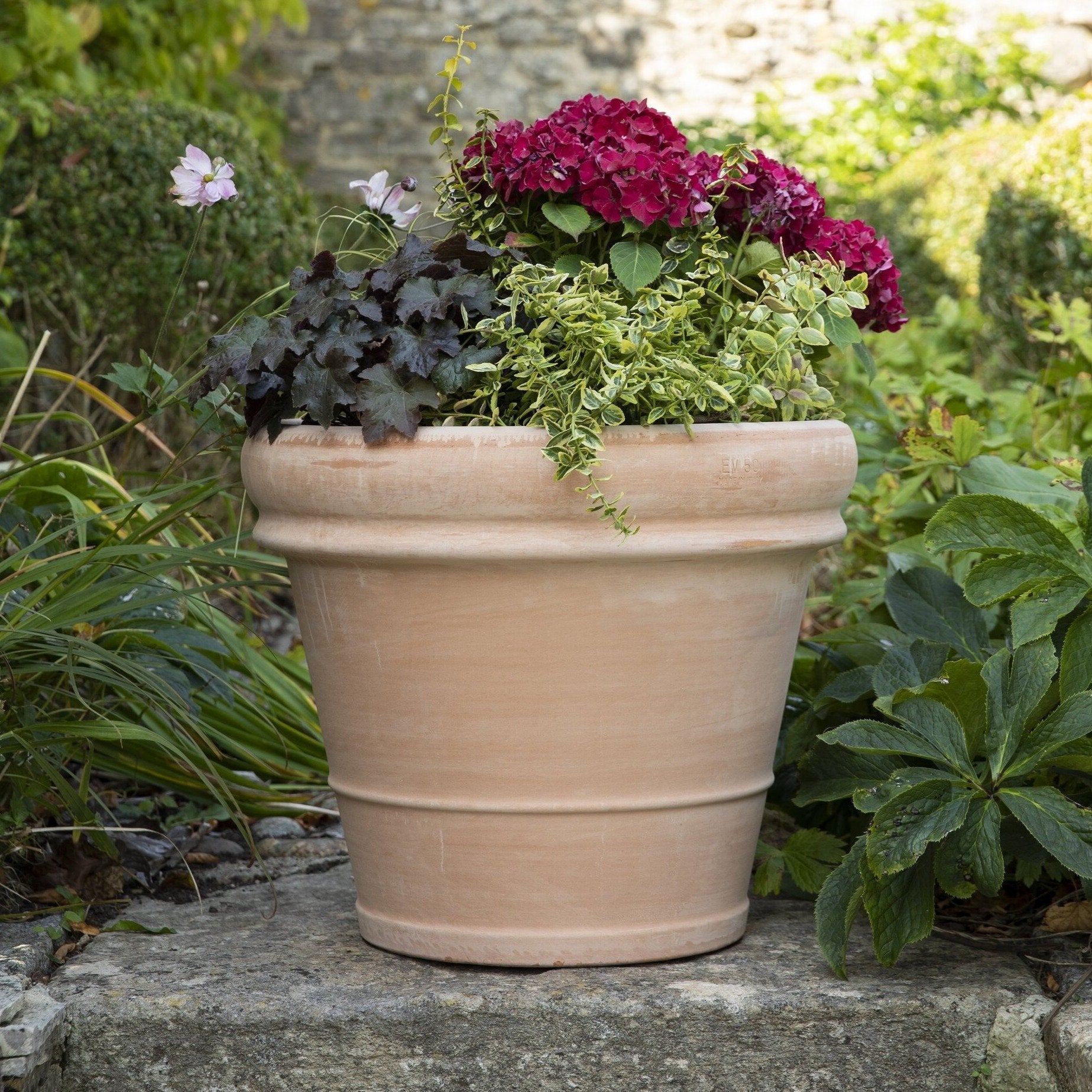 Bordo 50cm Large Terracotta Plant Pot  Outdoor Frostproof Pot  H42cm X W50cm  Durable Hand Crafted Garden Terracotta Pot With Drainage Hole