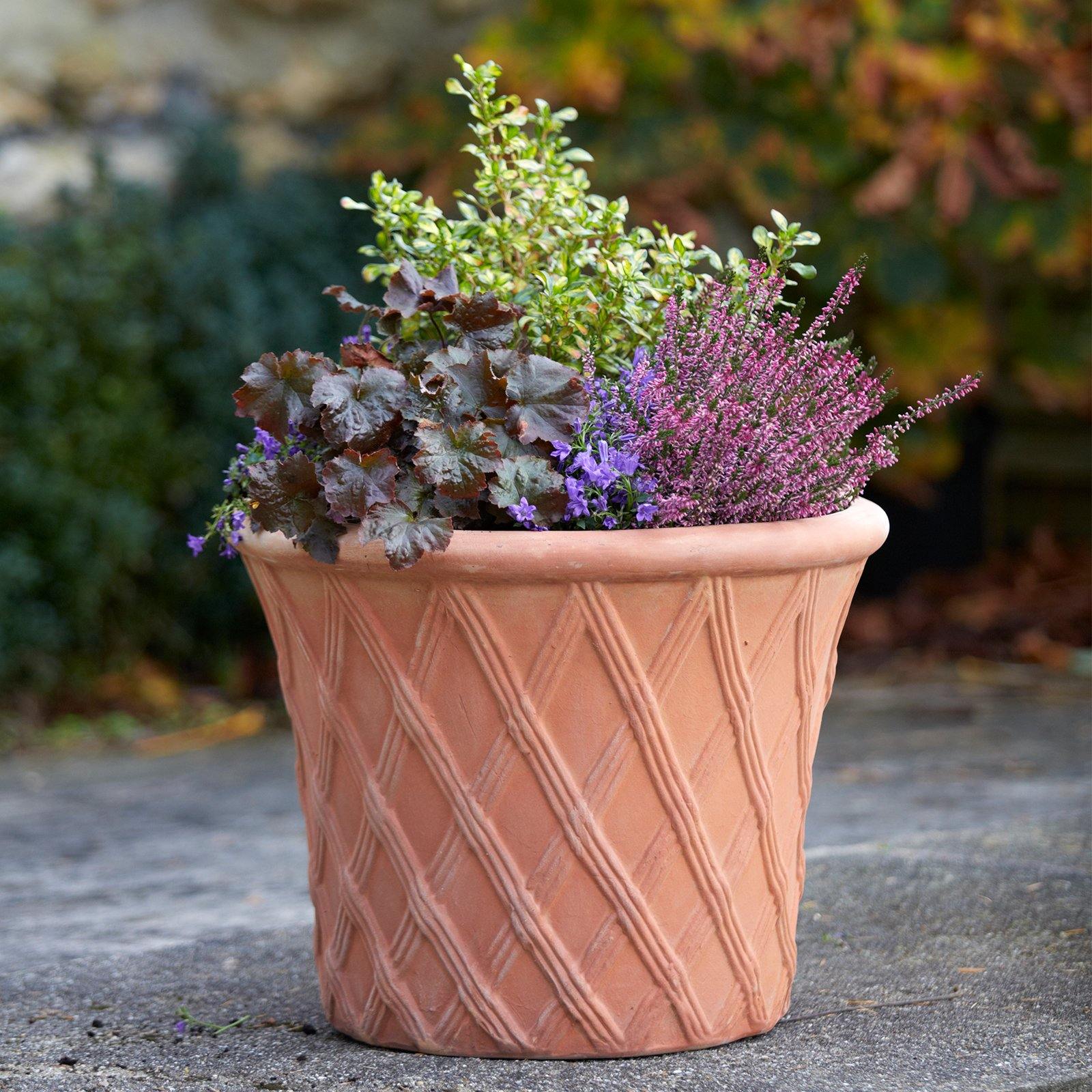 Decorative Frostproof Round Terracotta Pot  Drainage Holes  Crisscross Pattern - W29 X H24cm